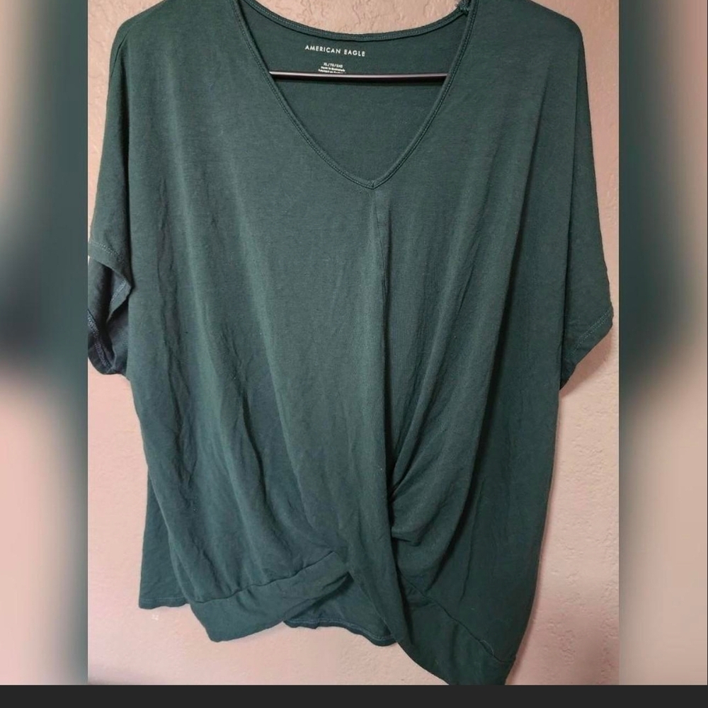 American Eagle Outfitters Women's Green V-Neck Top